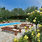 Miluska Apartman Sveti Filip i Jakov