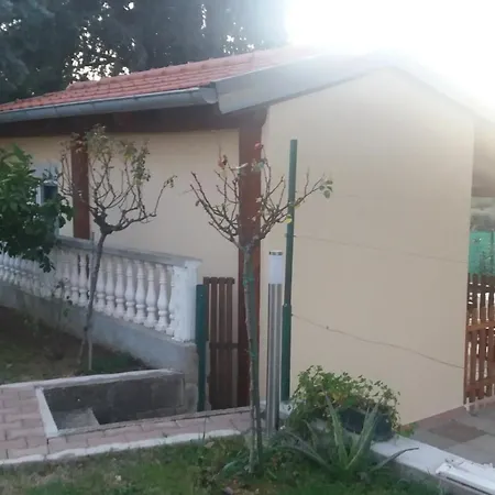 Miluska Apartment Sveti Filip i Jakov