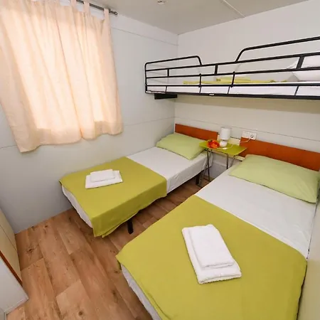 Miluska Apartment Sveti Filip i Jakov