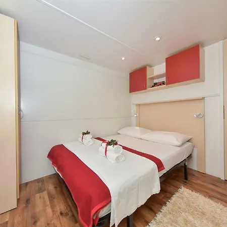 Appartement Miluska Sveti Filip i Jakov